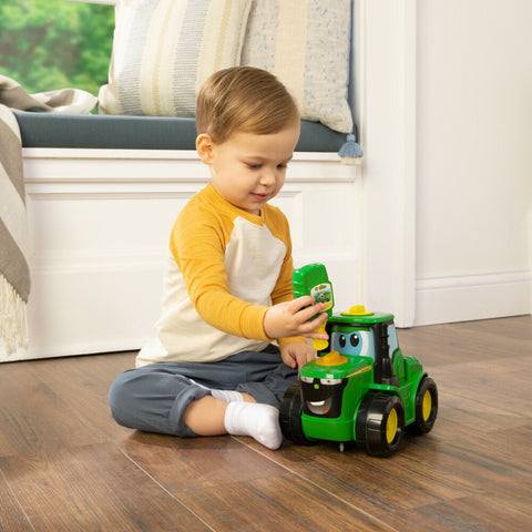 John Deere Key 'N' Go Johnny Tractor