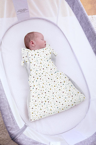 Purflo Swaddle To Sleep Bag 0.5 Tog Scandi Spot Lightweight 0-4M