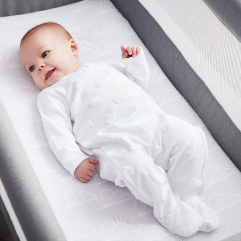 Shnuggle Air Crib Bedding Set - Sleek Choice