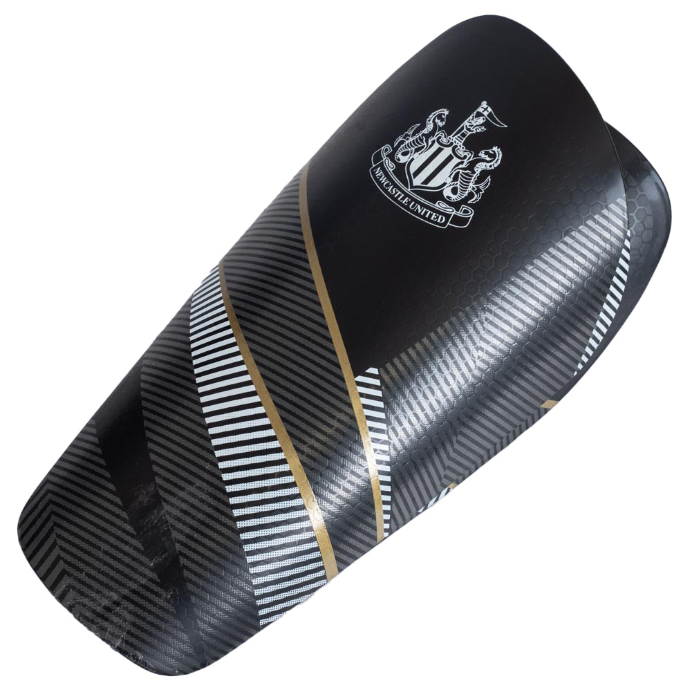 Newcastle United FC Fuse Shin Pads Youths - Sleek Choice Uk